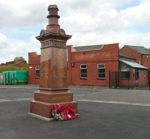 Oorlogsmonument Gorton en Abbey Hey