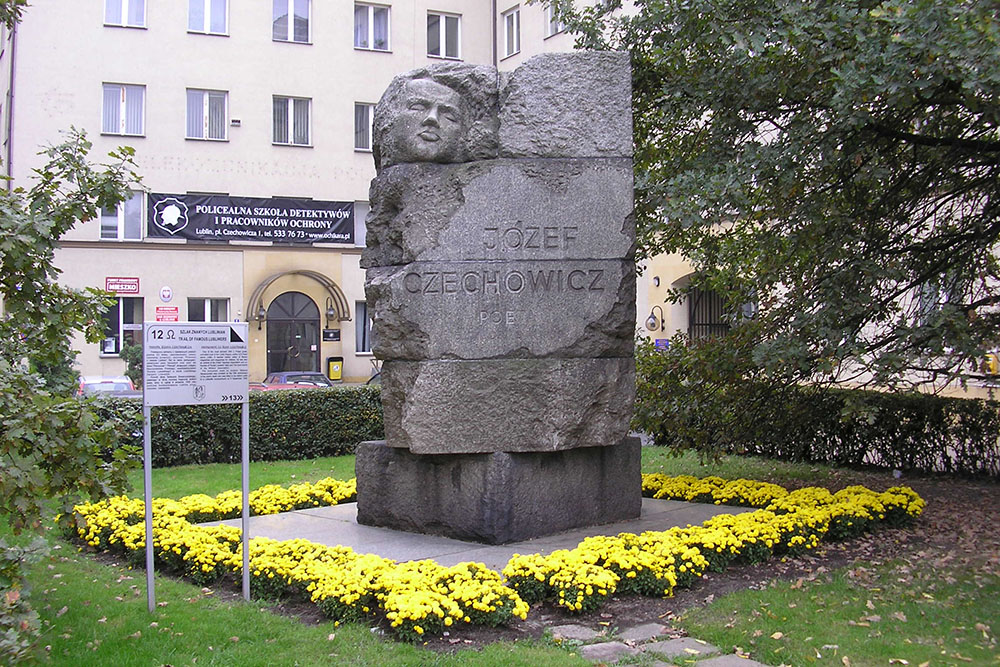 Monument Jozef Czechowicz #1