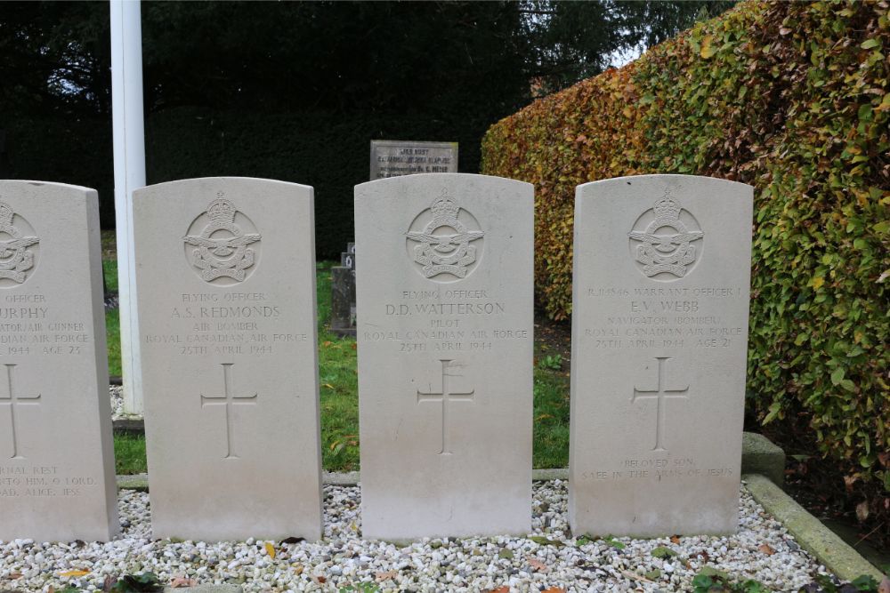 Commonwealth War Graves General Cemetery Zuilichem #3