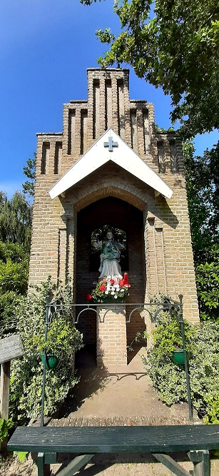 Chapel Onze Lieve Vrouw van de Vrede Rijsbergen #4