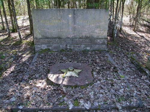 Sovjet Oorlogsbegraafplaats Sērene #2