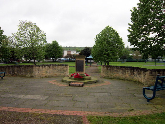 Oorlogsmonument Denaby #1