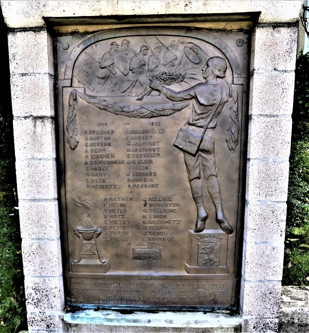 Monument Oud-leerlingen van het Koninklijk Atheneum #2