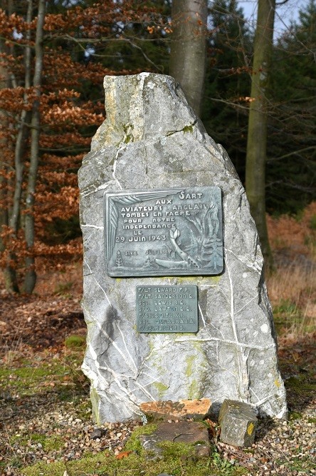 Monument Britse Piloten Solwaster #2