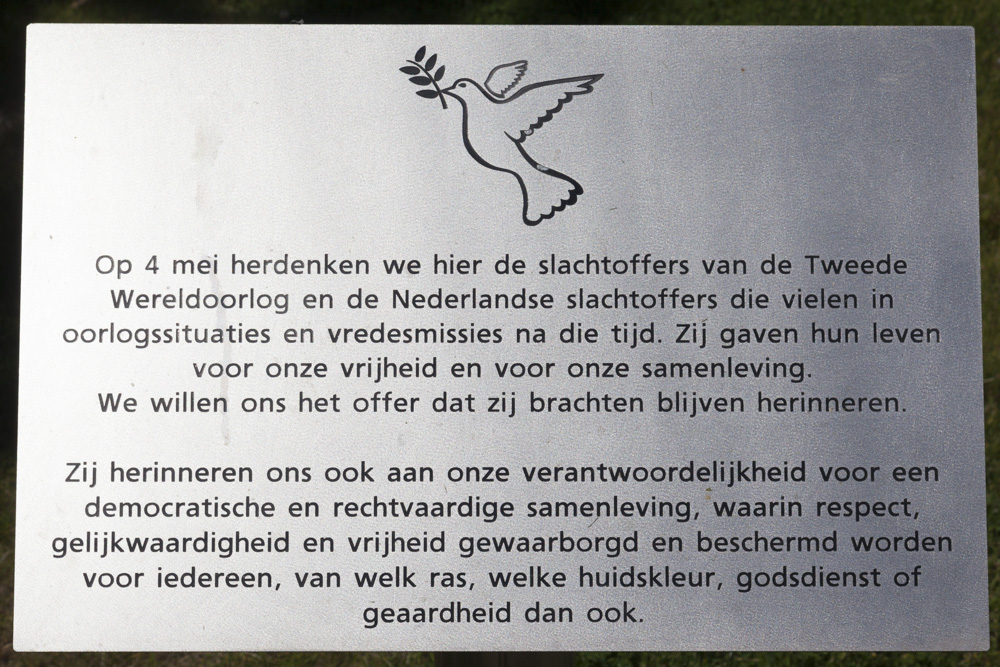 Oorlogsmonument Hoek #3