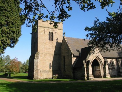 Oorlogsgraf van het Gemenebest St. Mary Churchyard Extension