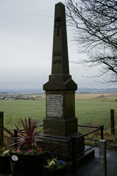 Oorlogsmonument Flixton #1