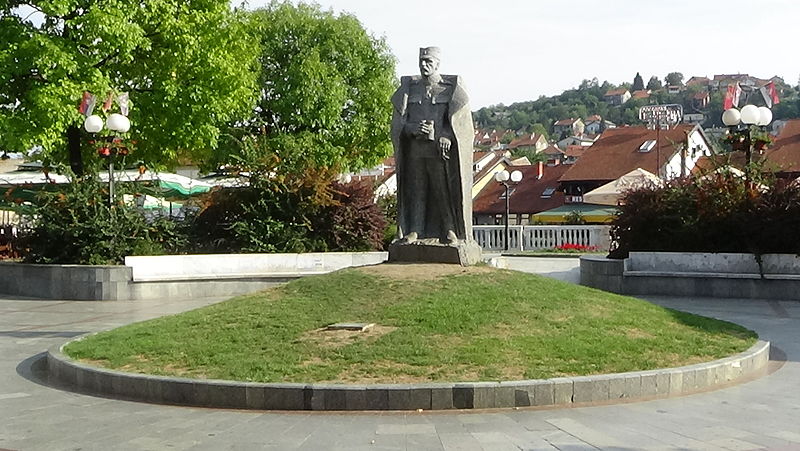 Standbeeld ivojin Miić #1