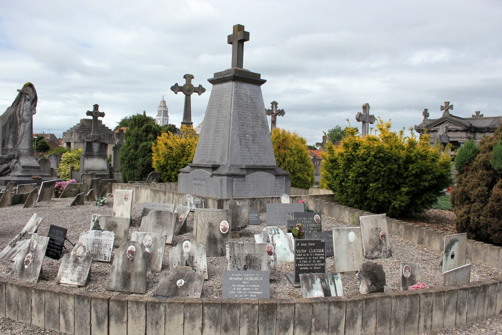 War Memorial Cemetery Comines #3