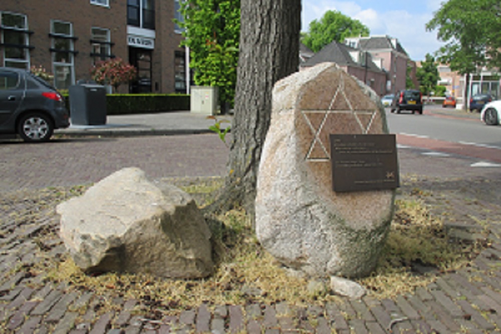 Monument Weggevoerde Joden Oranjestraat #2