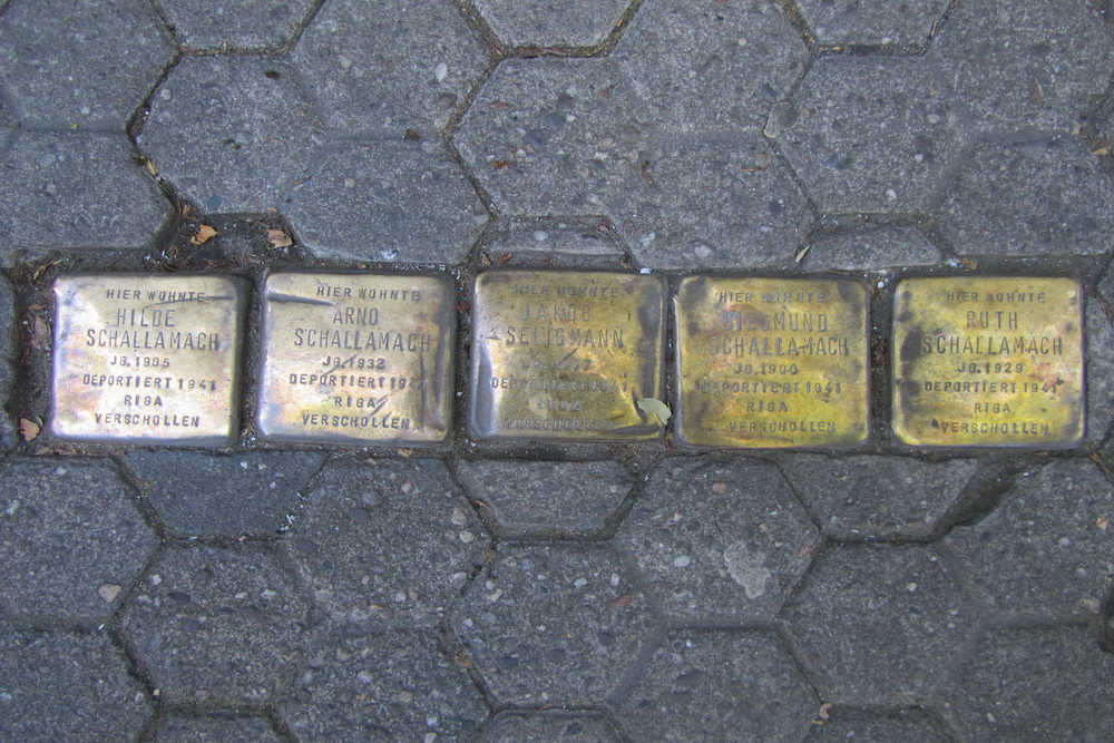 Stumbling Stones Brüsseler Platz 9 #1