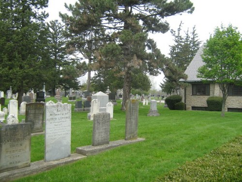 Commonwealth War Graves Farringdon Burial Ground #1