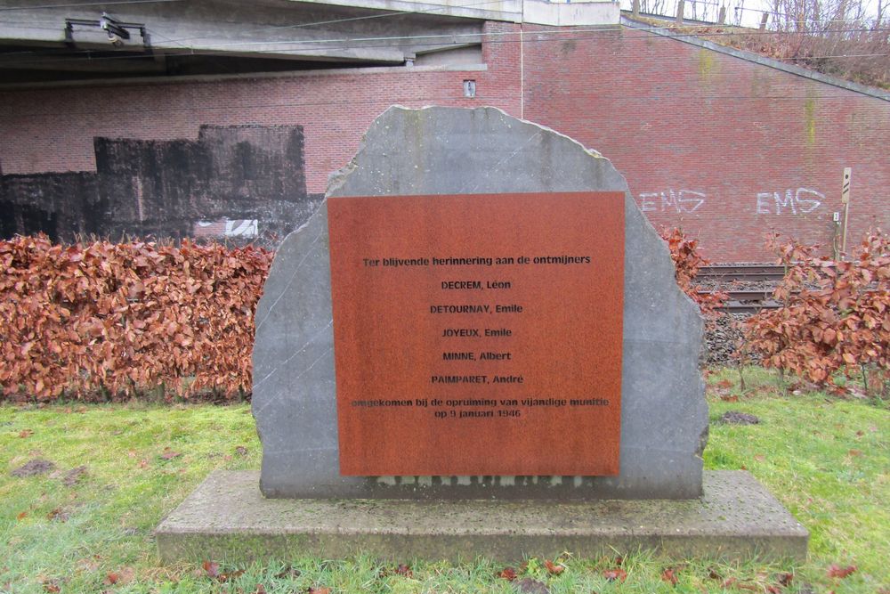 War Memorial Deminers Kalmthout #1