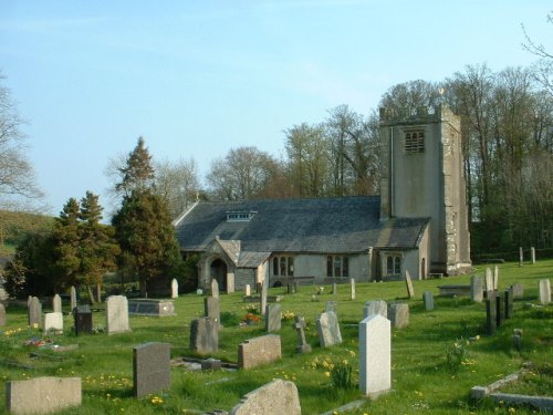 Commonwealth War Graves St. Cuthbert Churchyard