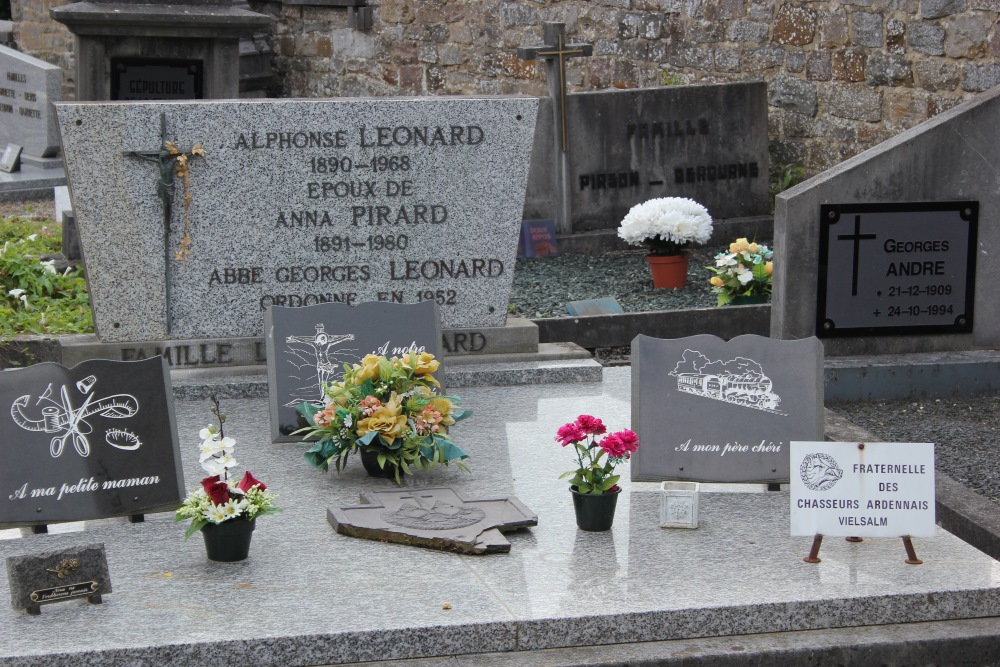 Belgian Graves Veterans Bovigny #1