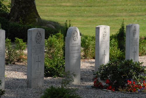 War Graves Aarestrup Kirkegrd #2