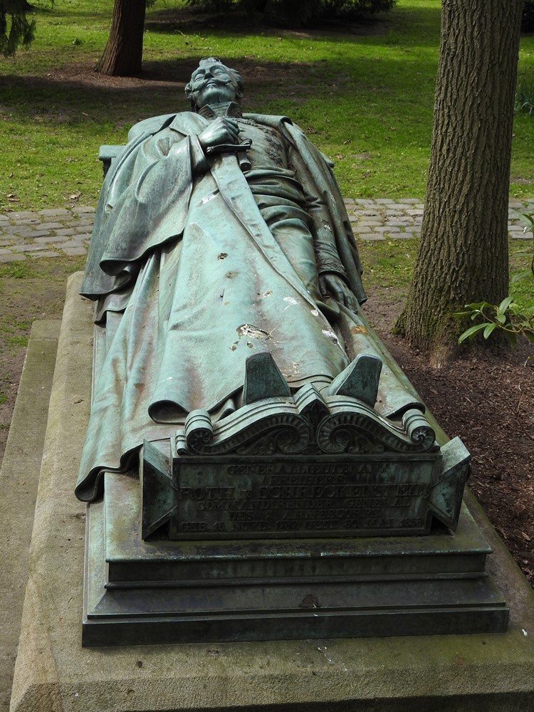 Former Überwasser-Friedhof #5