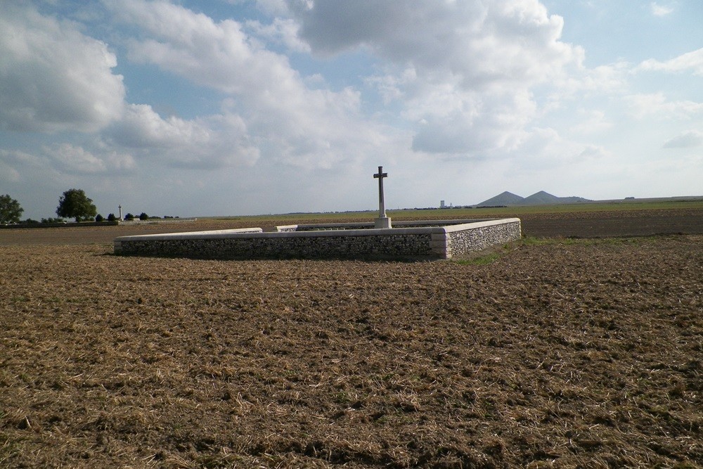 Commonwealth War Cemetery Ninth Avenue