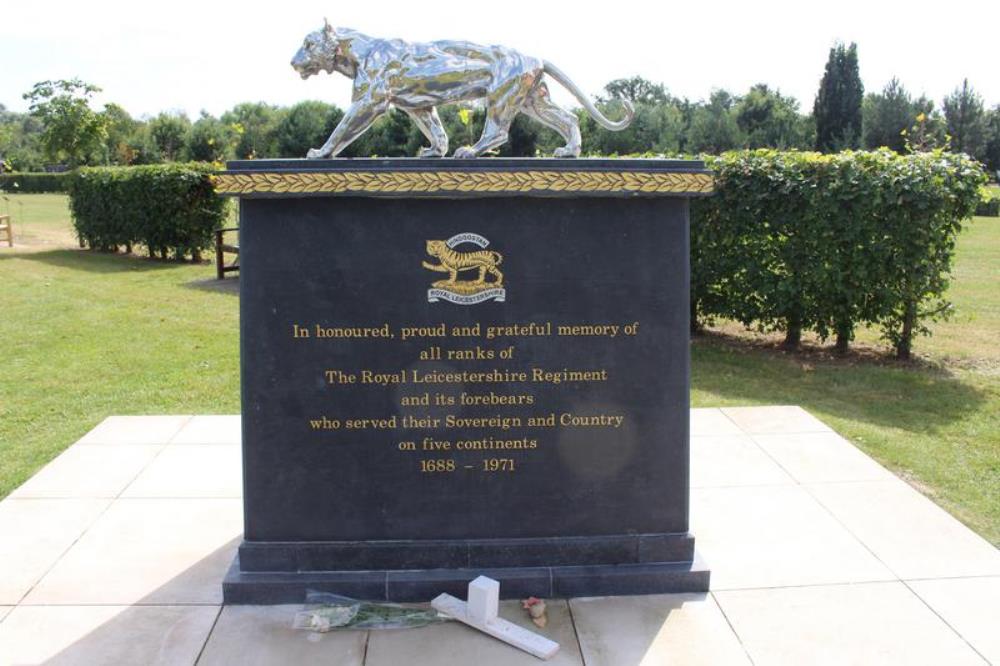 Monument Royal Leicestershire Regiment #1