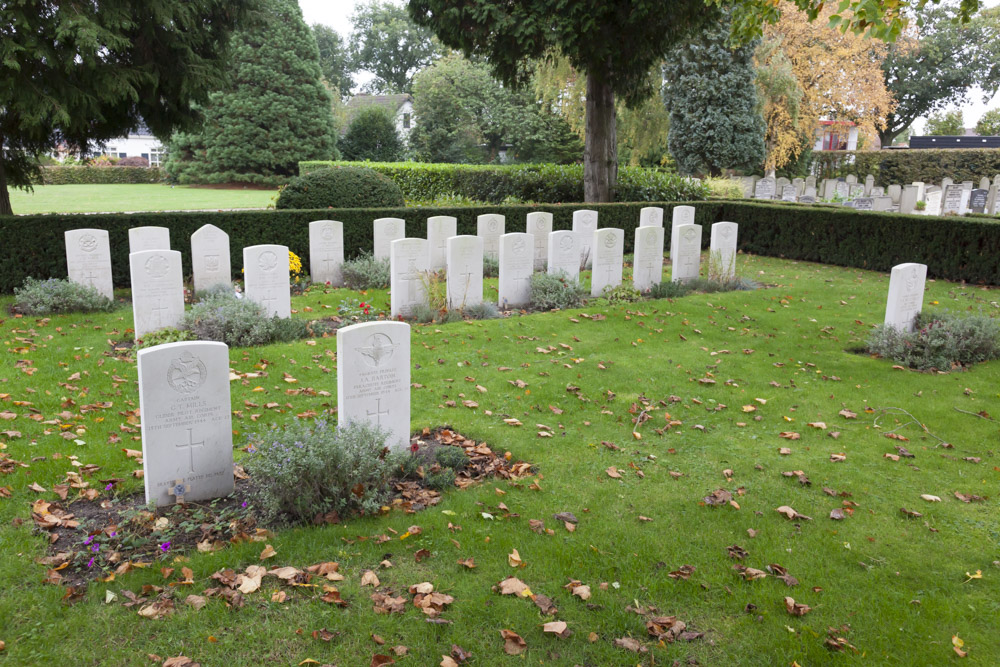 Oorlogsgraven van het Gemenebest Algemene Begraafplaats Rhenen #1