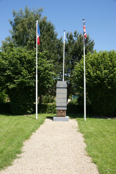 Monument 1st Canadian Parachutist Bataillon #1