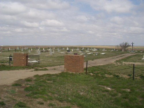 Commonwealth War Graves Fox Valley Cemetery