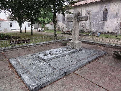 Oorlogsmonument Commensacq