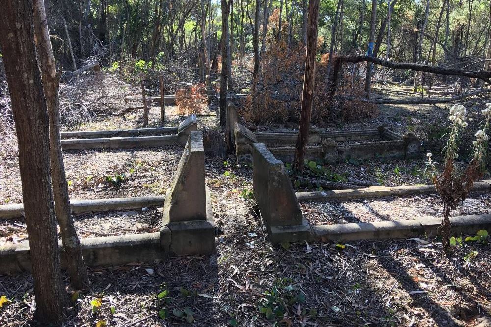 Commonwealth War Graves Waterfall Sanatorium Cemetery #1