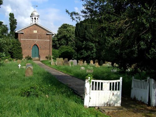 Commonwealth War Graves St. Peter Churchyard