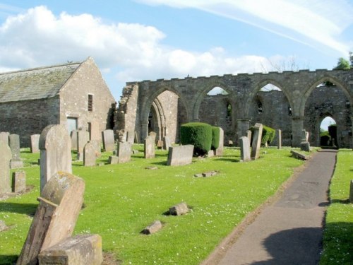 Commonwealth War Graves St. Kentigern Old Churchyard