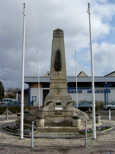 War Memorial Andernos-les-Bains #1