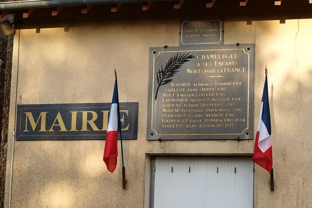 War Memorial Chambeugle #1