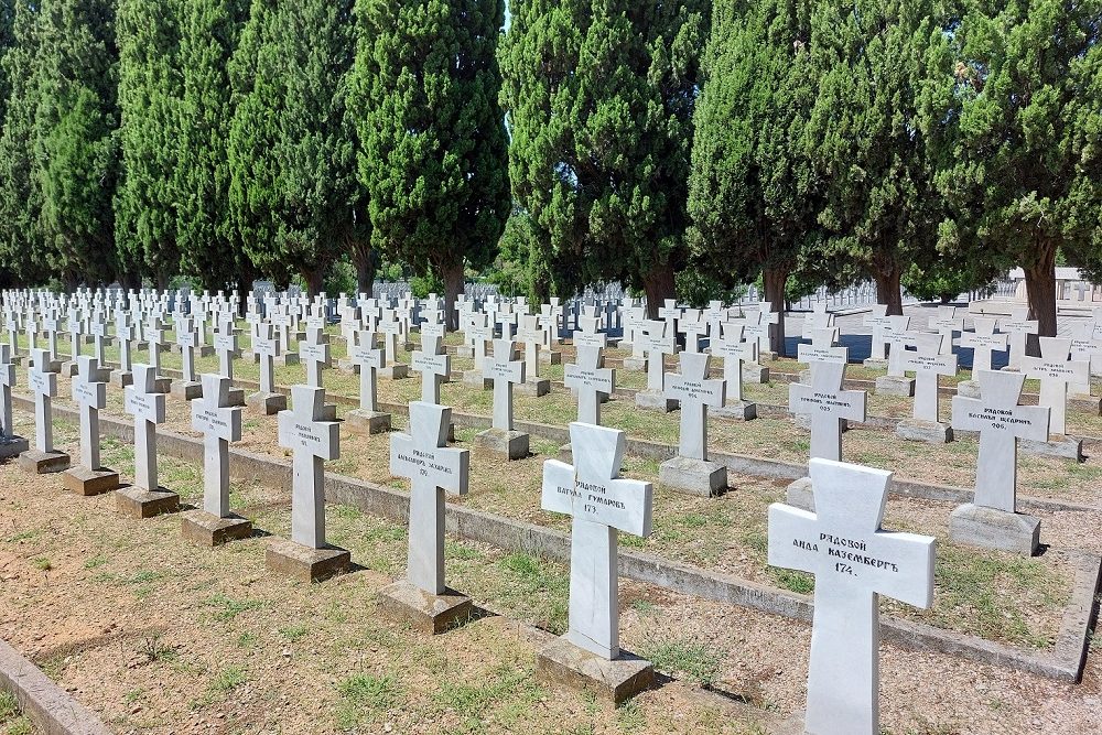 Heroes Cemetery Zejtinlik #3