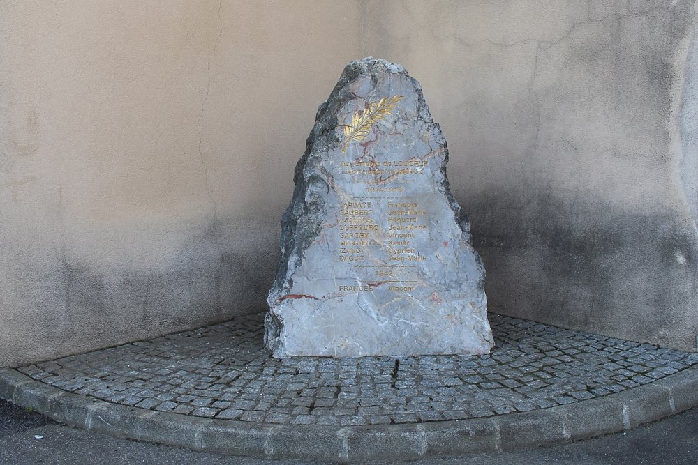 Oorlogsmonument Loucrup #1