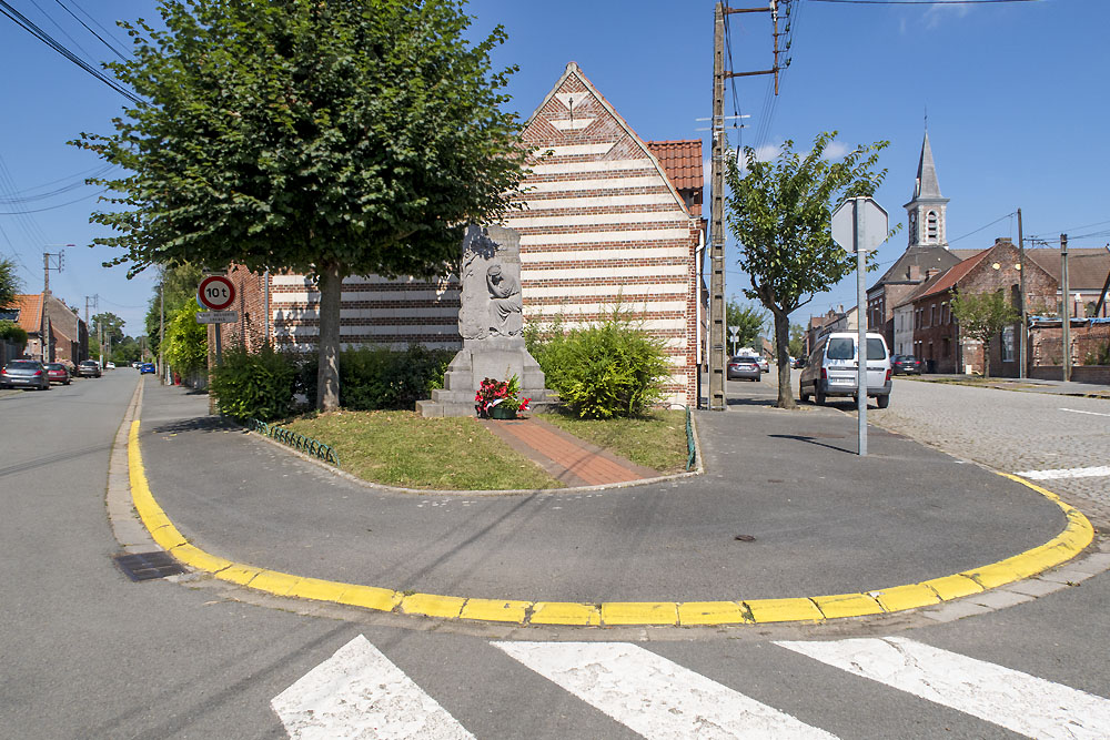 War Memorial Ennetières #1