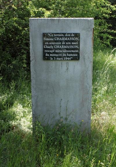 Monument Vermoorde Inwoners Hameau des Crottes #4