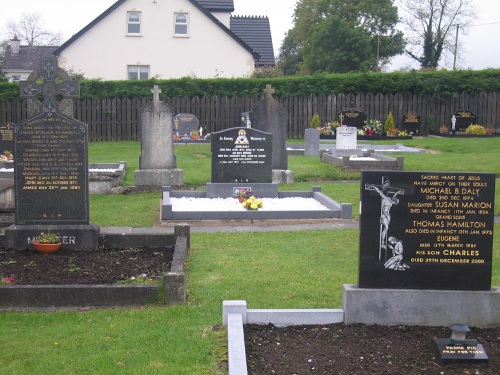 Oorlogsgraf van het Gemenebest Drumduff Roman Catholic Churchyard