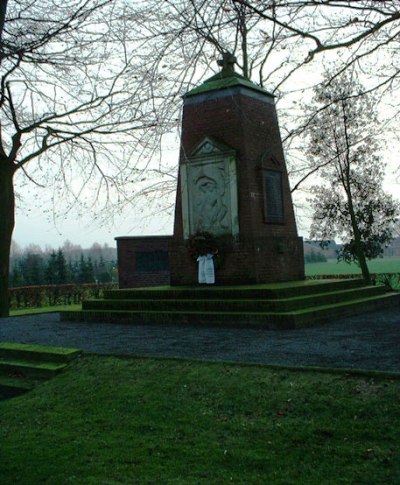 Oorlogsmonument Melchiorshausen #1