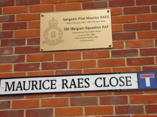 Memorial Sergeant Pilot Maurice Raes