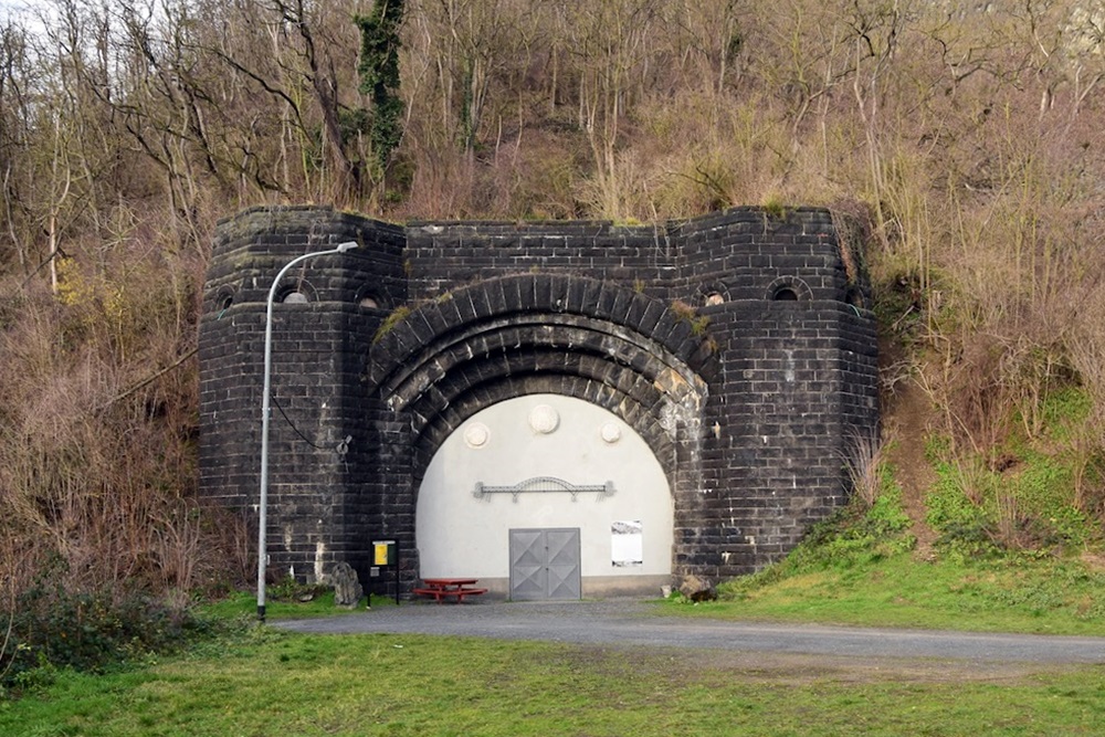 Spoorwegtunnel Erpel