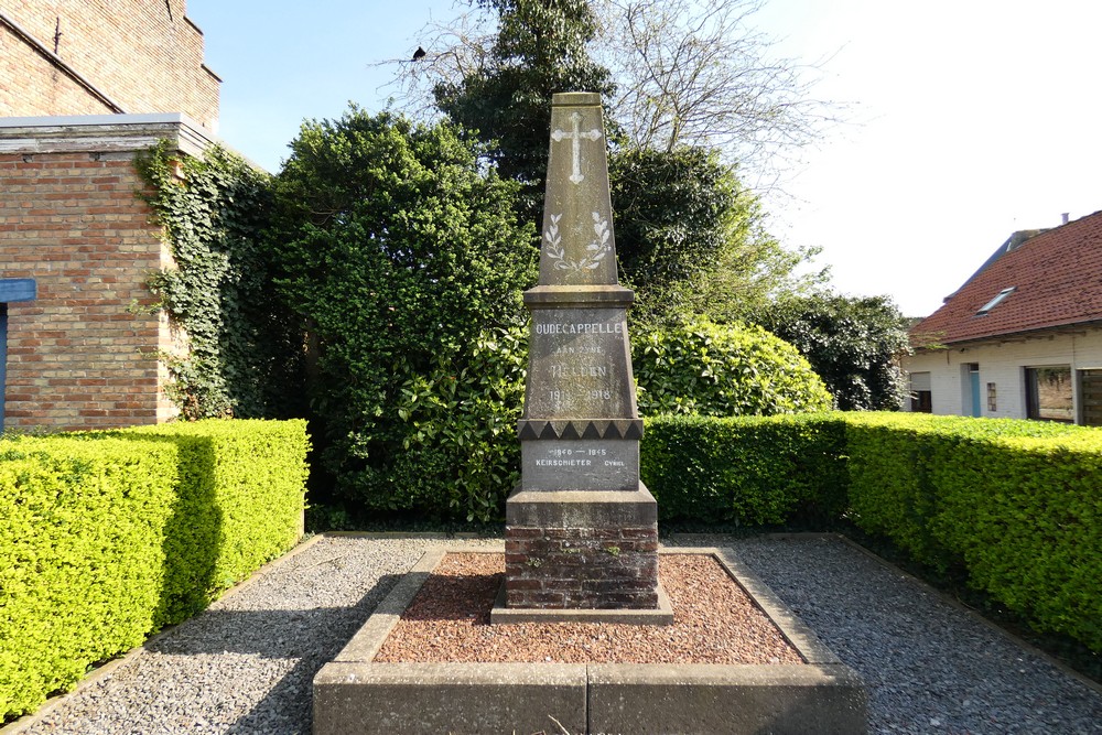 Oorlogsmonument Oudekapelle #1