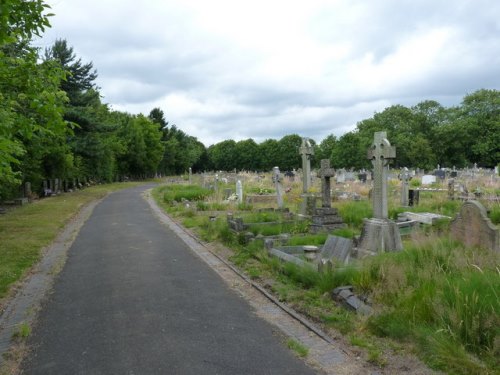 Commonwealth War Graves Bentley Cemetery