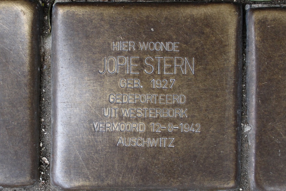 Stolpersteine Rubensstraat 57 #3