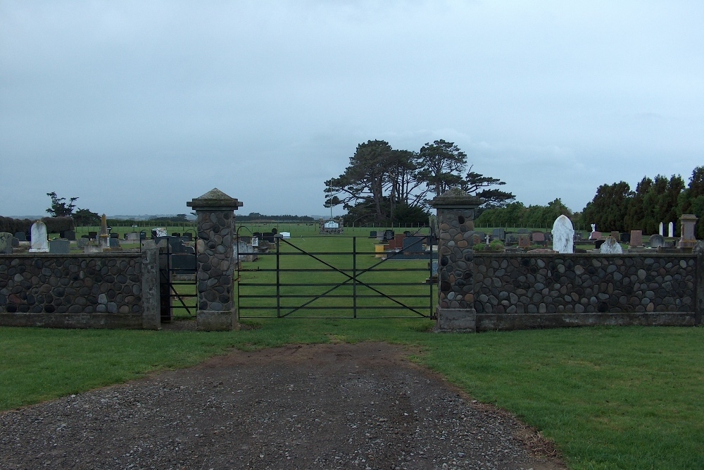 Commonwealth War Grave Okaiawa Cemetery