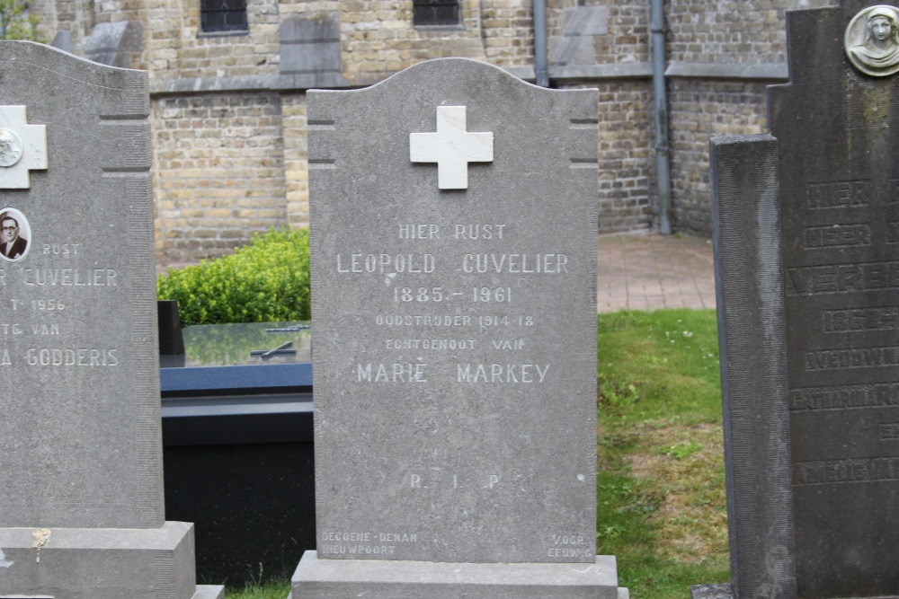 Belgian Graves Veterans Pervijze #1