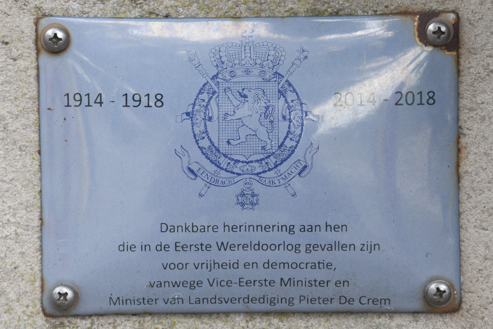 Monument Karabiniers Wielrijders Maldegem #4