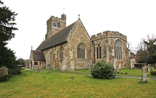 Commonwealth War Graves All Saints Churchyard