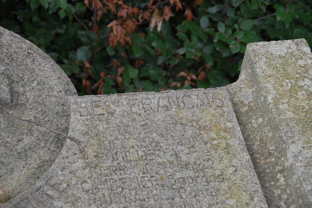 Monument Voormalig Frans Grafveld Sdenfriedhof Hamm #3