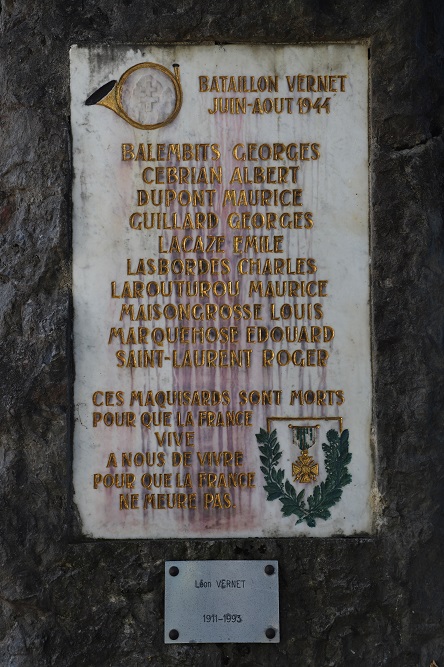 Monument Verzetsstrijders Nieuwe Begraafplaats Lourdes #2