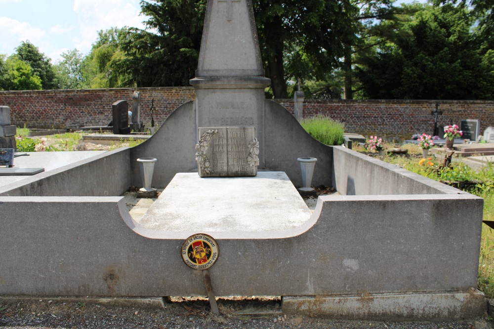 Belgian Graves Veterans Latinne #1